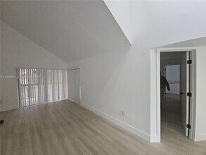 13067 SW 88th Terrace S in Miami, FL - Building Photo - Building Photo