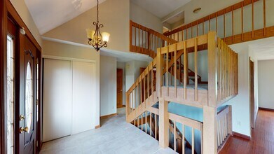 3922 Ridgedale Dr in Cincinnati, OH - Building Photo - Building Photo