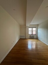 754 E 6th St in New York, NY - Building Photo - Building Photo