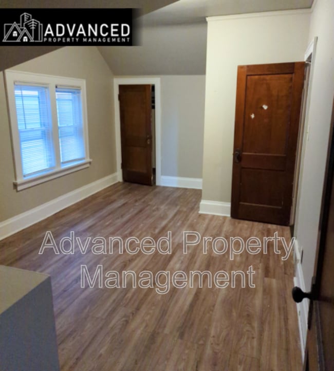 3251 N 28th St in Milwaukee, WI - Building Photo - Building Photo