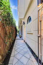 2815 Newman St in Houston, TX - Building Photo - Building Photo