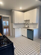 2407 Woodmere Dr in Cleveland Heights, OH - Building Photo - Building Photo