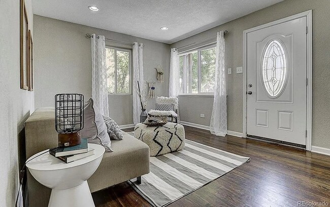 815 S Eliot St in Denver, CO - Building Photo - Building Photo