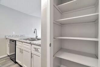 1402 N Boxley Ave in Fayetteville, AR - Building Photo - Building Photo