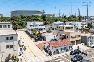 308 40th St in Manhattan Beach, CA - Foto de edificio - Building Photo