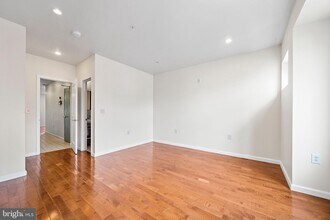 1811 N Gratz St in Philadelphia, PA - Building Photo - Building Photo