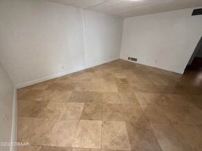 1020 N Halifax Ave in Daytona Beach, FL - Building Photo - Building Photo