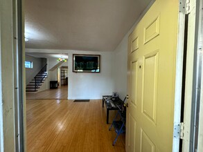 2120 E 17th St-Unit -2120 E in Oakland, CA - Building Photo - Building Photo