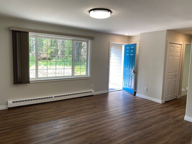 1701 B Aliak Dr, Unit Unit 3 in Kenai, AK - Building Photo - Building Photo