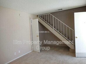 5052 S Mountain Vista St in Las Vegas, NV - Building Photo - Building Photo