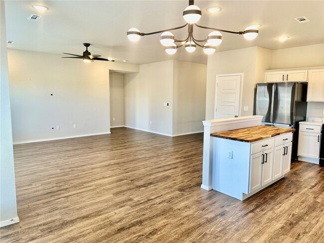 property at 920 Queen St