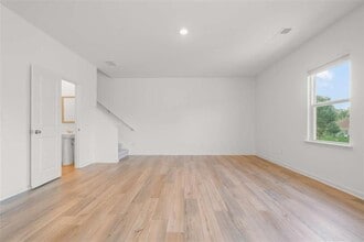 3922 Rustic Barn Wy in Loganville, GA - Building Photo - Building Photo