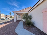 5774 Native Dancer Ct in Las Vegas, NV - Foto de edificio - Building Photo