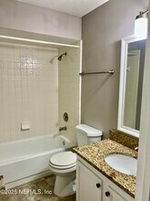 7820 Collins Ridge Blvd E in Jacksonville, FL - Building Photo - Building Photo