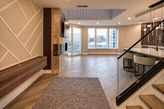 600 Harbor Blvd in Weehawken, NJ - Building Photo - Building Photo