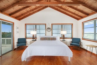 53 Barry Ave in Summerland Key, FL - Building Photo - Building Photo