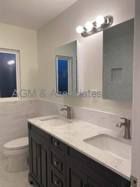 11042 Genesta Ave in Granada Hills, CA - Building Photo - Building Photo