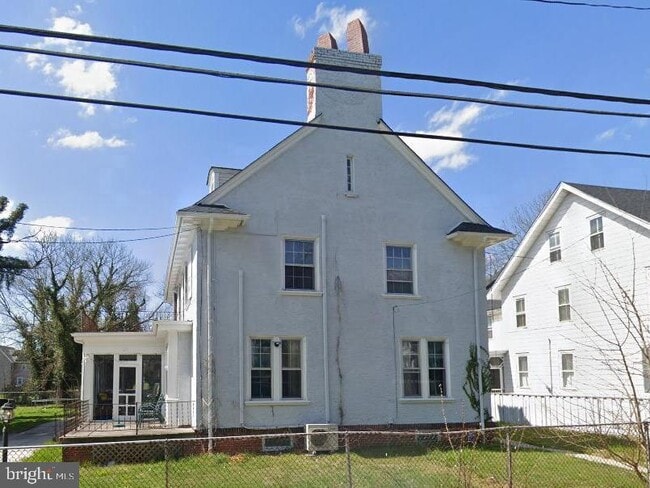 property at 51 Oak St