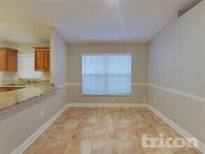 1549 Firewheel Dr in Zephyrhills, FL - Building Photo - Building Photo