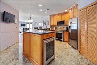 900 Ocean Ave, Unit # 108 in Point Pleasant Beach, NJ - Building Photo - Building Photo