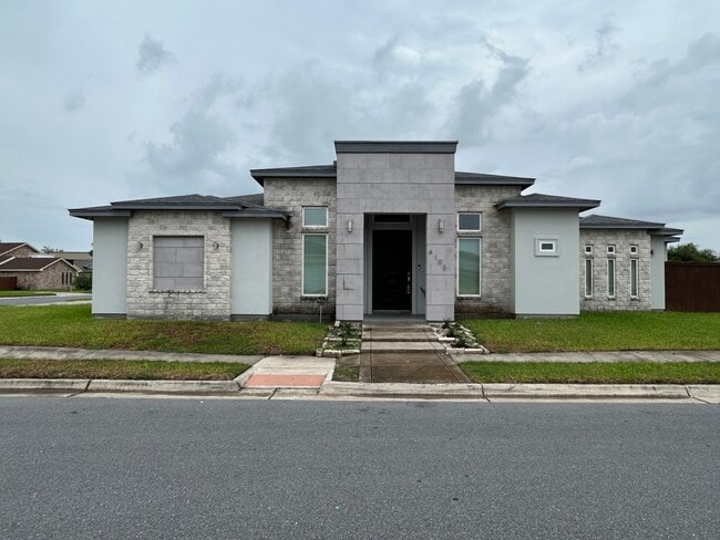 property at 4105 Lake View Dr