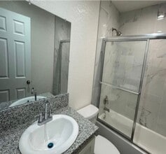4854 E University Ave in Fresno, CA - Building Photo - Building Photo