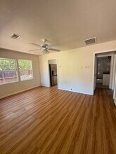 4512 Live Oak St in Carmichael, CA - Building Photo - Building Photo