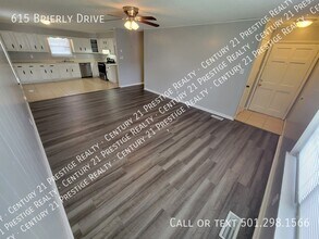 615 Brierly Dr in Sherwood, AR - Building Photo - Building Photo