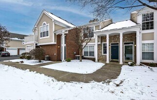 4289 Berkshire Dr in Sterling Heights, MI - Building Photo