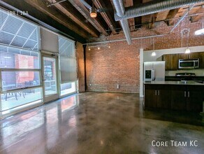 204 Walnut St in Kansas City, MO - Building Photo - Building Photo