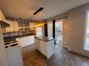 1683 Rue Joanette in Gatineau, QC - Building Photo - Building Photo