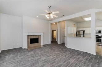 1039 Barrymore Ln in Duncanville, TX - Building Photo - Building Photo