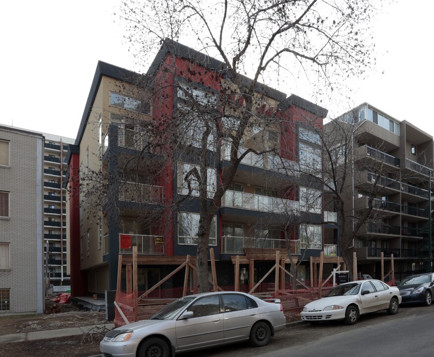 Lucida Condos in Calgary, AB - Building Photo