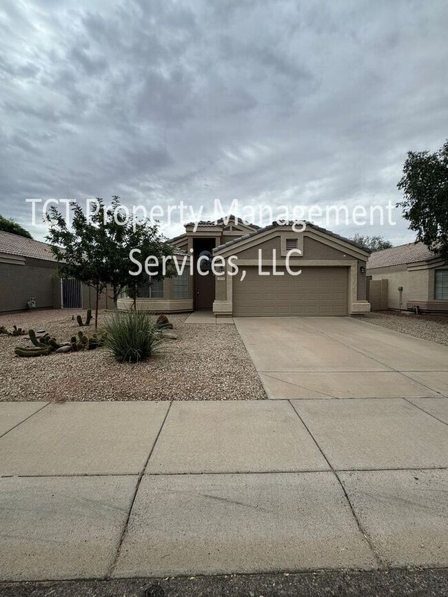 property at 1575 W Geronimo St