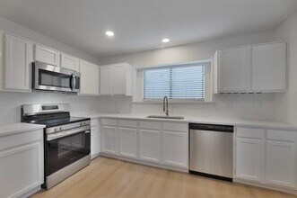 6312 Woodstream Trail in Fort Worth, TX - Building Photo - Building Photo