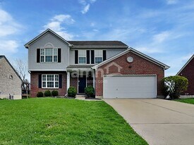 2819 Coachlight Ln in Burlington, KY - Building Photo