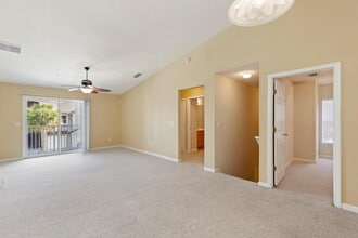 8204 White Falls Blvd in Jacksonville, FL - Building Photo - Building Photo