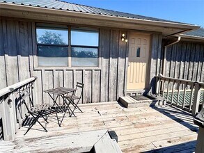 1901 Adams Ln in Azle, TX - Building Photo - Building Photo