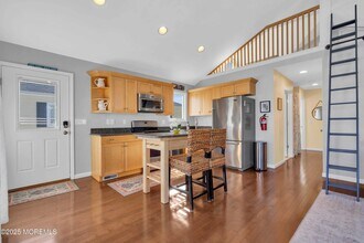3336 Teal Ln in Lavallette, NJ - Building Photo - Building Photo