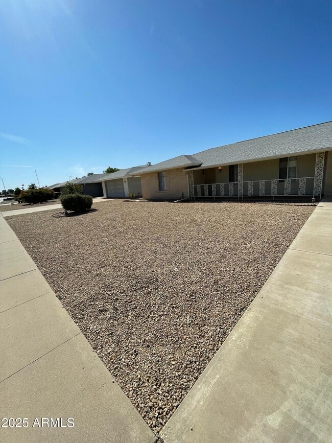 property at 9627 W Greenway Rd