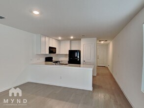 1262 Basswood Dr in Wilmer, TX - Building Photo - Building Photo