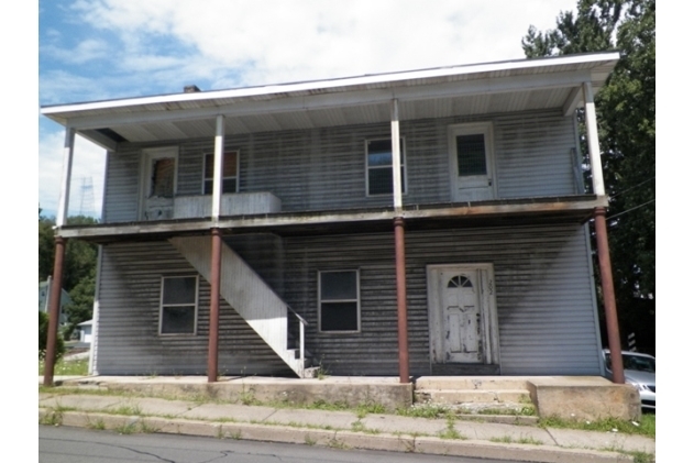 202 Hudsondale St in Weatherly, PA - Foto de edificio