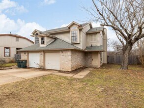 706 Rollingway Dr in Round Rock, TX - Building Photo - Building Photo