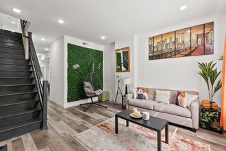 1711 Edgley St, Unit 2 in Philadelphia, PA - Building Photo - Building Photo