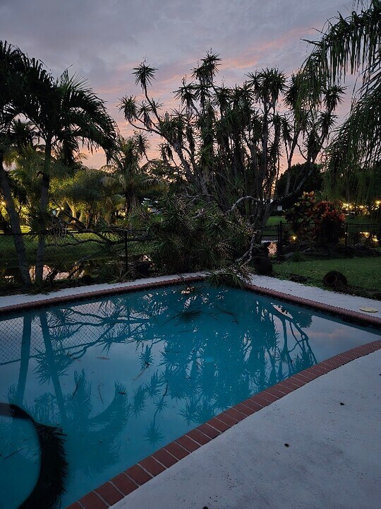 2700 NW 112th Ave in Coral Springs, FL - Building Photo