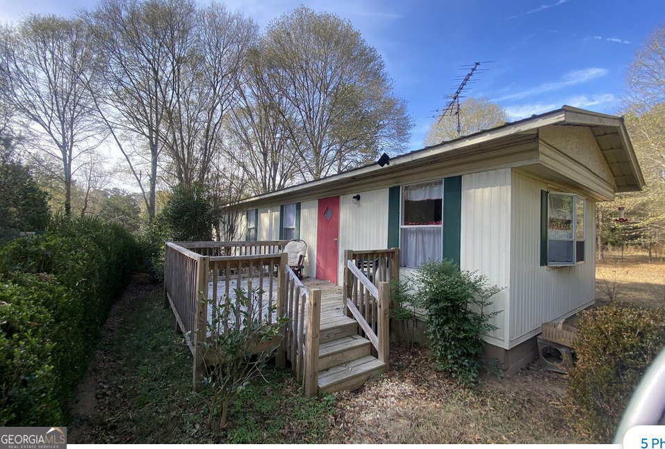 211 Pine Valley Rd in Bogart, GA - Building Photo