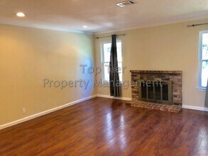 1804 Elkwood Dr in Concord, CA - Building Photo - Building Photo