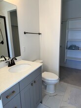 11422 S Lake Run Rd in South Jordan, UT - Building Photo - Building Photo