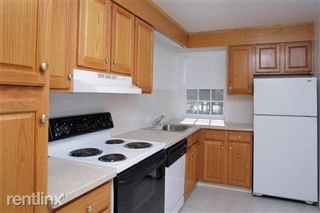 38 Worthen Rd-Unit -# B4 in Lexington, MA - Foto de edificio