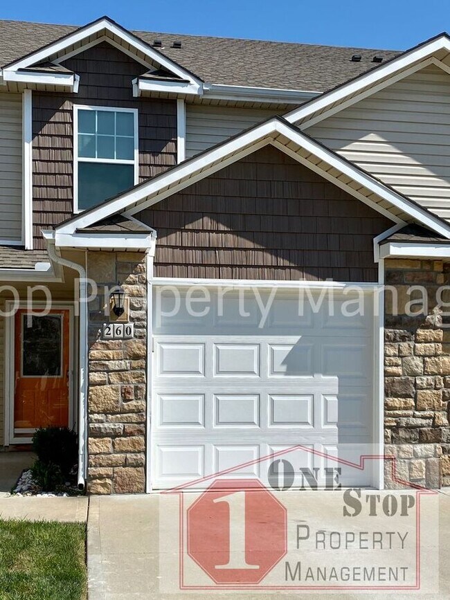 property at 260 N Pointe Ln